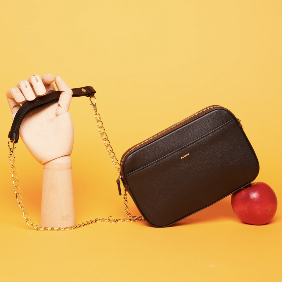 apple-purse